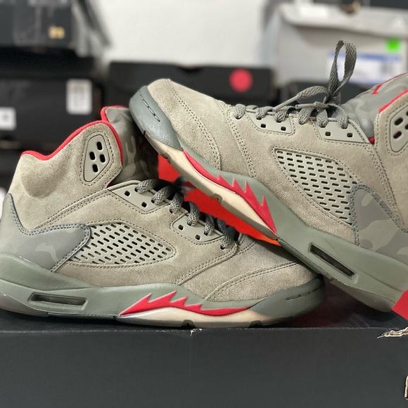 Jordan 5 Retro
P51 Camo (GS) - Picture 5 of 9
